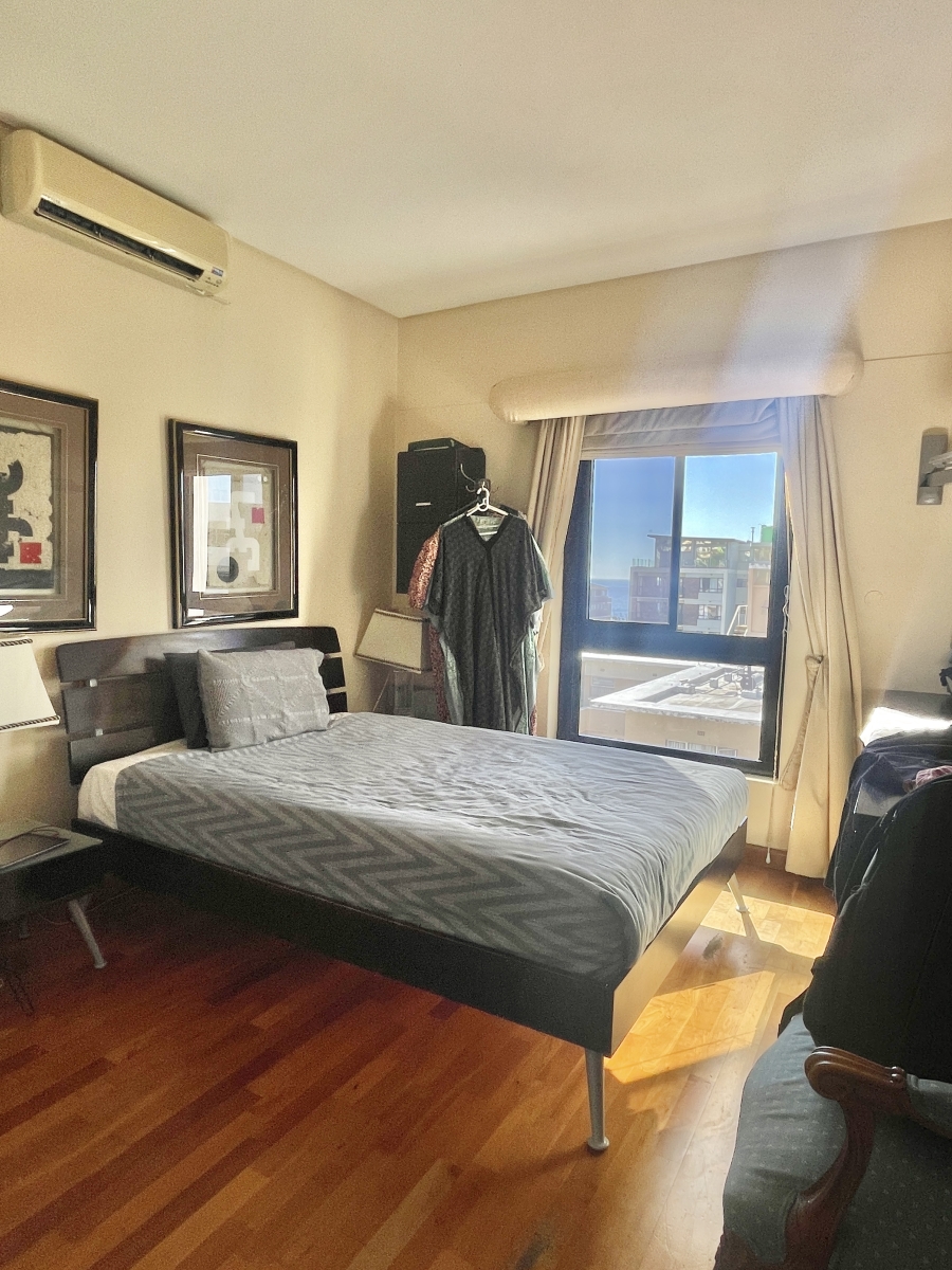 4 Bedroom Property for Sale in Sea Point Western Cape